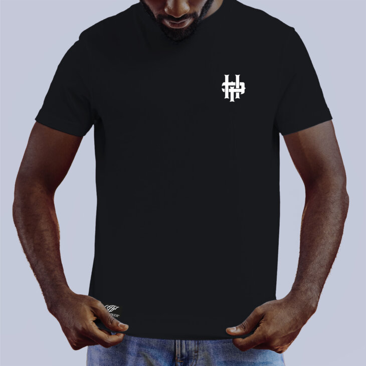 Tshirt essential regular crest Black